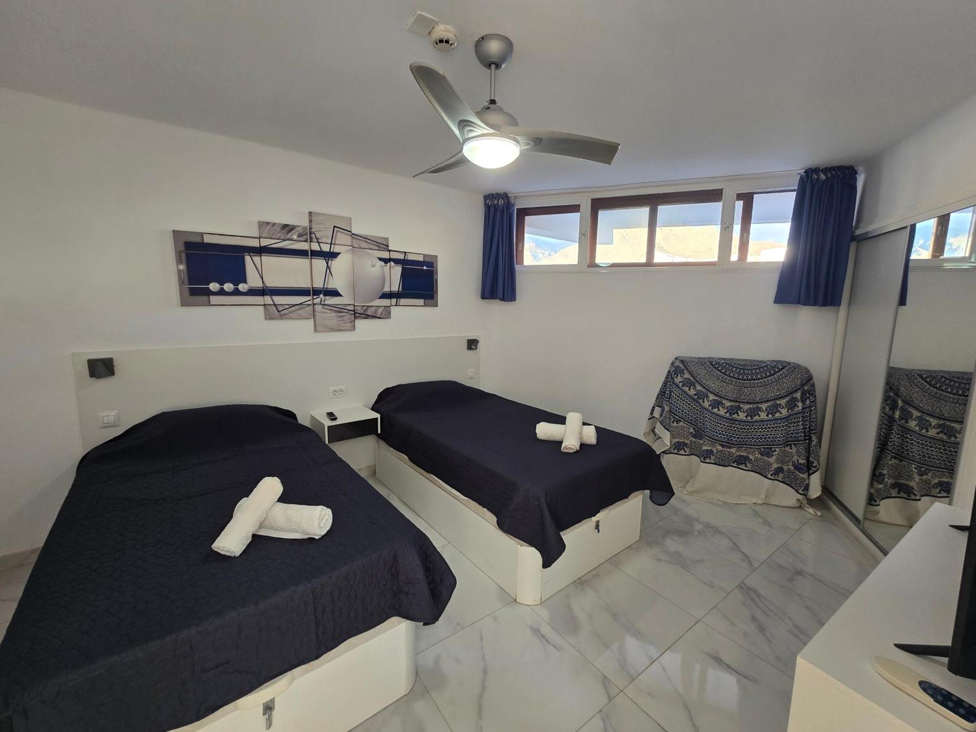 Aqua Sun Los Geranios By Helloapartments Costa Adeje  Bagian luar foto