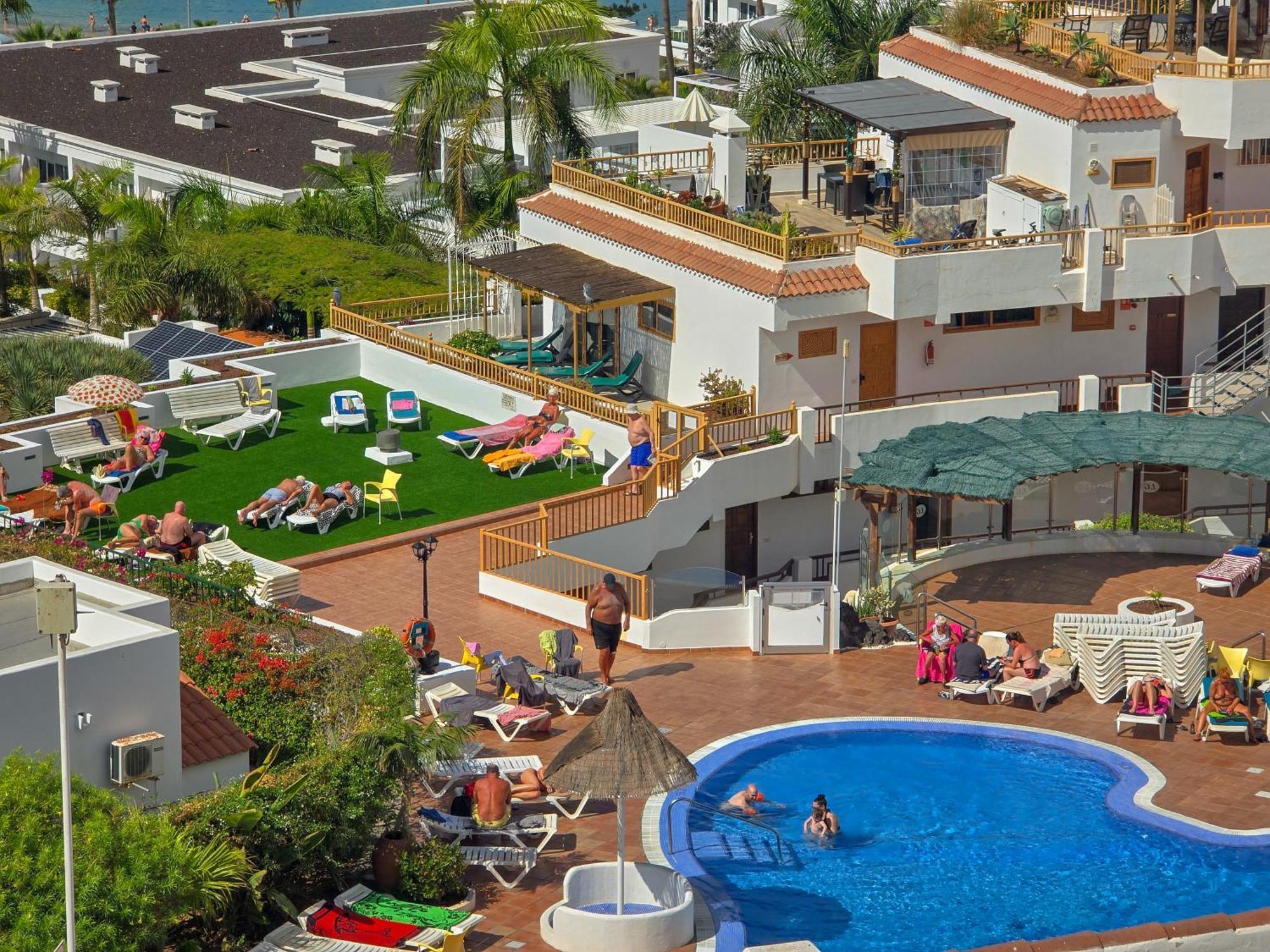 Aqua Sun Los Geranios By Helloapartments Costa Adeje  Bagian luar foto